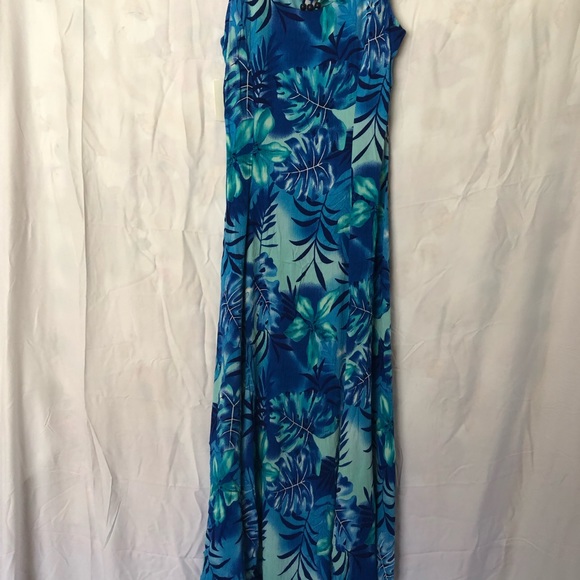 Dressband cut out maxi dress - Picture 3 of 6